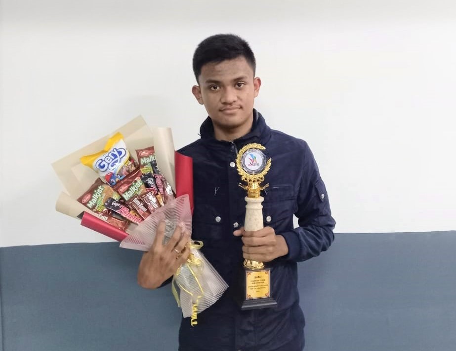 Juara 1 Lomba LKS IT Network System Administration 2021