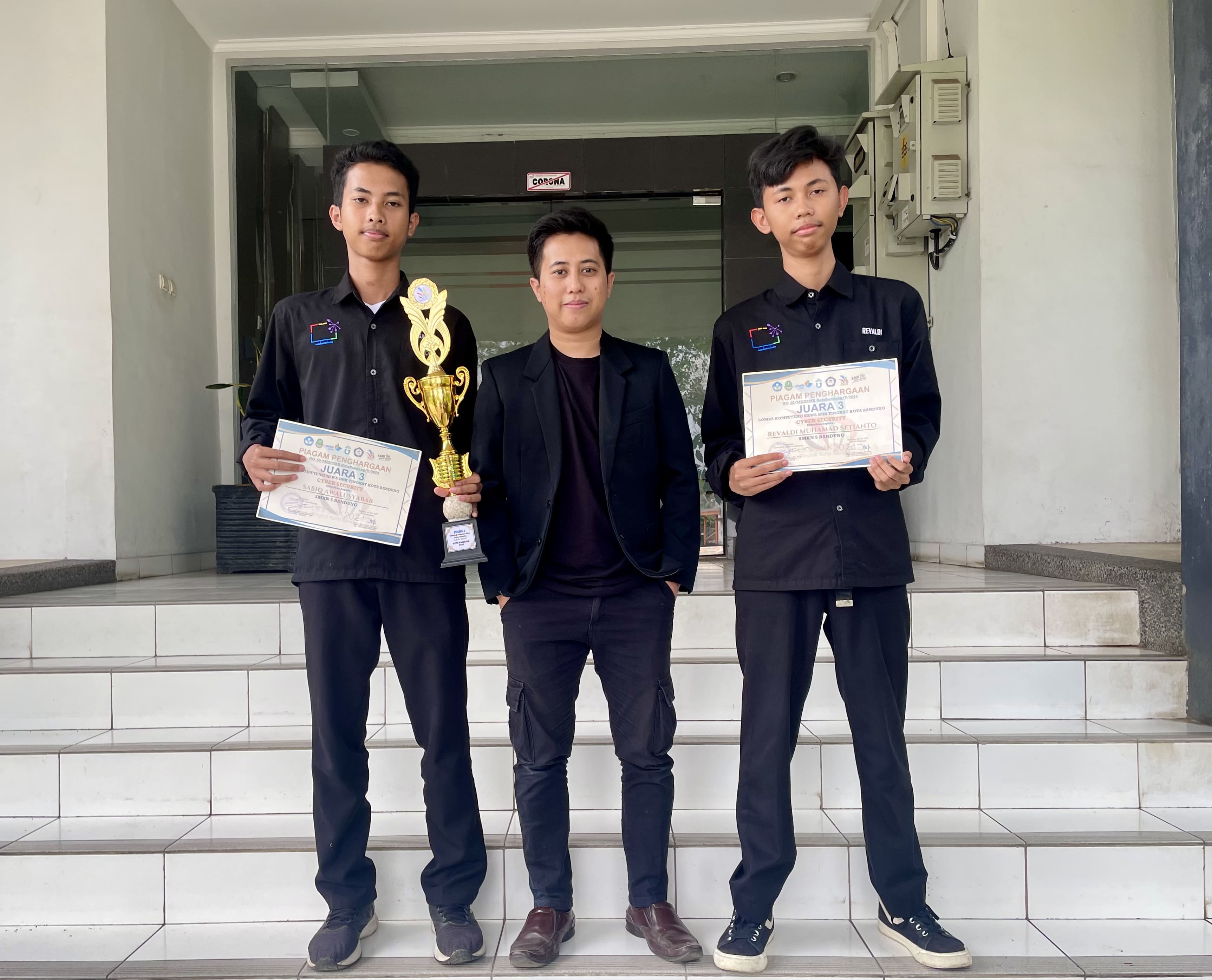 Juara 3 LKS Lomba Cyber Security 2024 Tingkat Kota Bandung