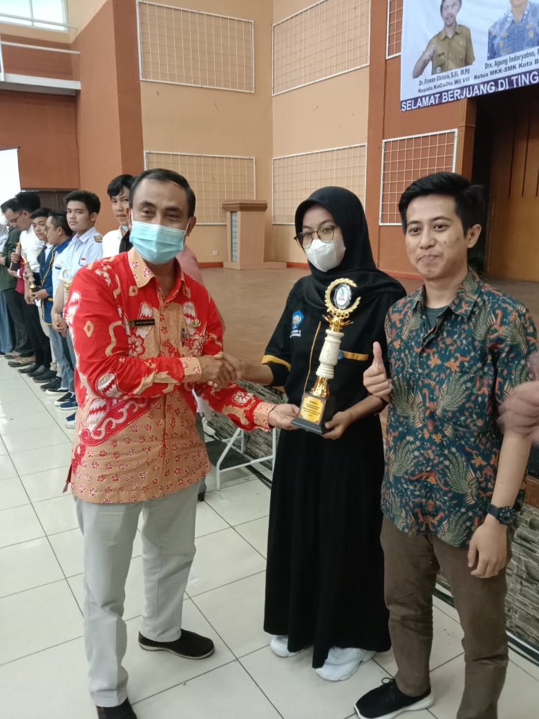 Juara 1 LKS Lomba ITNSA 2022 Tingkat Kota Bandung